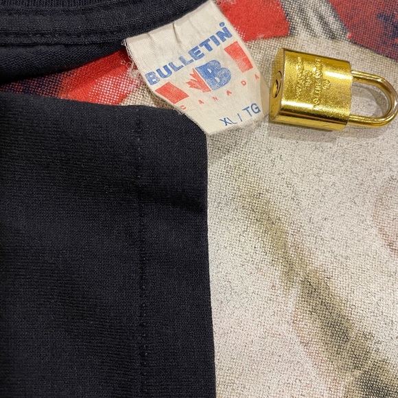 Vintage 90s “Take Me To Your Dealer” Alien Weed T-Shirt - Picture 3 of 3